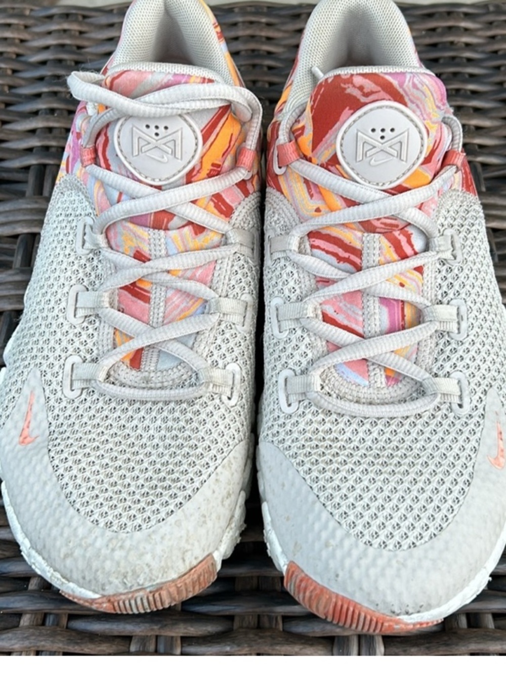Nike Women's Athletic Shoes Pink White Gray Metcon size 9 watercolor - Picture 6 of 10